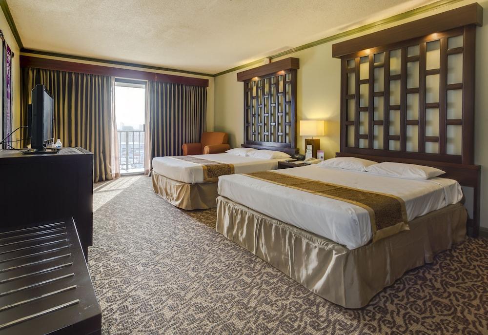 טומון The Bayview Hotel Guam מראה חיצוני תמונה