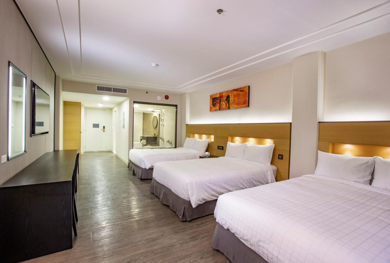טומון The Bayview Hotel Guam מראה חיצוני תמונה